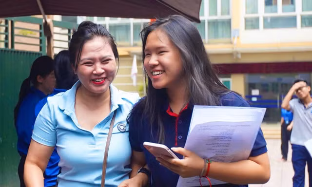 Thủ khoa kỳ thi tuyển sinh lớp 10 Hà Nội đạt 29,75 điểm