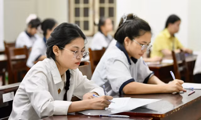 Thi tốt nghiệp THPT 2026: Một giám thị không được coi thi quá một lần tại cùng một phòng thi