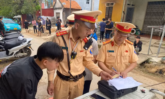 Cảnh sát giao thông Lạng Sơn: Bình yên trên những cung đường