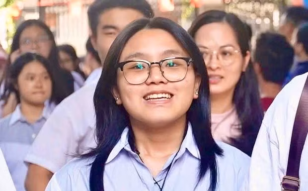 Thí sinh Hà Nội vui tươi sau khi kết thúc Kỳ thi tuyển sinh lớp 10 ngày 31/5 vừa qua