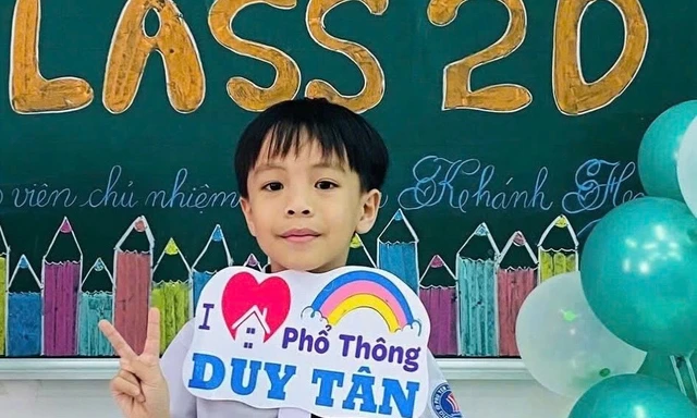 Thí sinh dự thi AIMO: Luyện giải đề Toán mỗi ngày