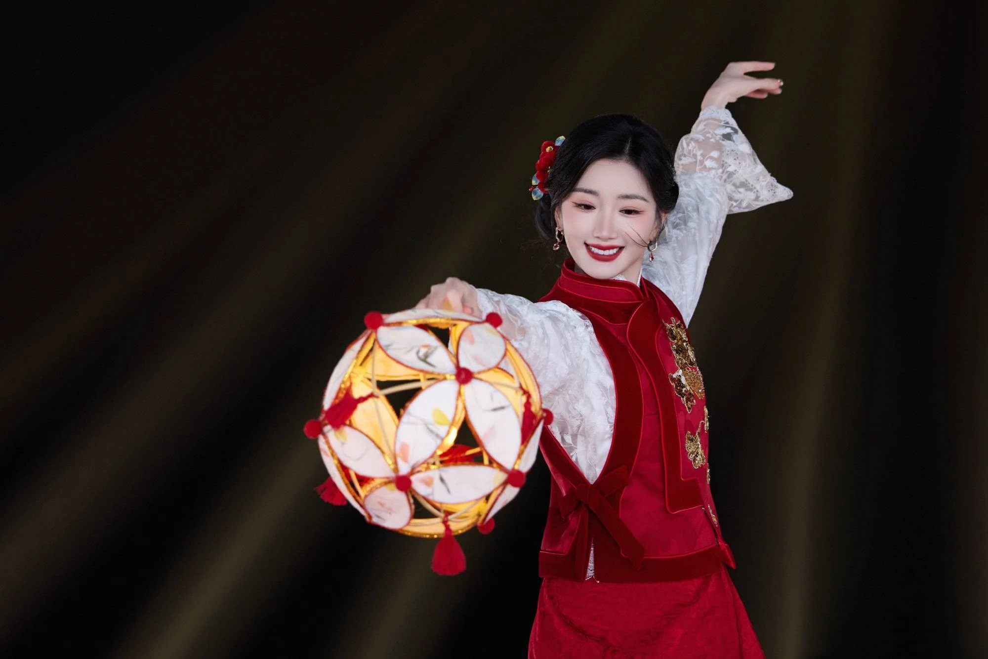 Mao Hiểu Đồng: Từ 'mối tình đầu quốc dân' đến ngọn lửa đam mê nghệ thuật bùng cháy