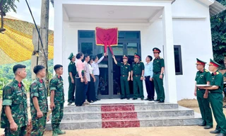 Bàn giao nhà cho người dân bị ảnh hưởng bởi mưa lũ ở Sơn La