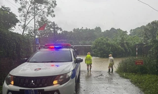 Di dời 200 hộ dân ở Phú Thọ khỏi vùng ngập lụt, nguy cơ sạt lở cao do hoàn lưu bão số 5
