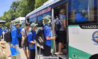 Thanh niên Sơn La lên đường giúp người dân vùng lũ