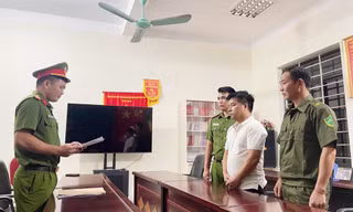 Cựu cán bộ ngân hàng lừa tiền tỷ của nhiều người dân