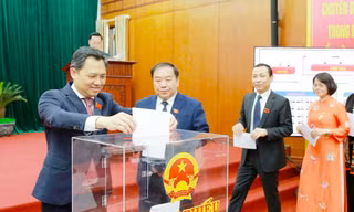 Sơn La kiện toàn nhân sự chủ chốt HĐND và UBND tỉnh nhiệm kỳ mới