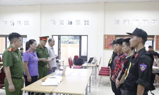 Khởi tố vụ án, khởi tố 42 bị can khai thác vàng trái phép ở Sơn La