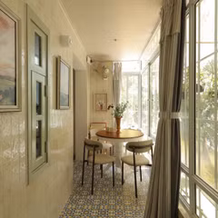 'Tái sinh' nhà tập thể cũ chỉ hơn 20m2 thành tổ ấm thanh lịch