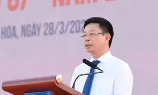 Chạy cùng tinh thần Việt Nam - bền bỉ, dẻo dai và không bao giờ dừng lại