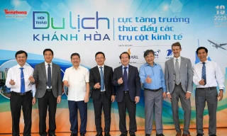 Báo Tiền Phong tổ chức Hội thảo 'Du lịch Khánh Hòa - cực tăng trưởng thúc đẩy các trụ cột kinh tế' 