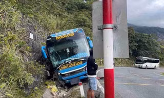 Tai nạn xe khách trên đường Nha Trang - Đà Lạt, nhiều người bị thương