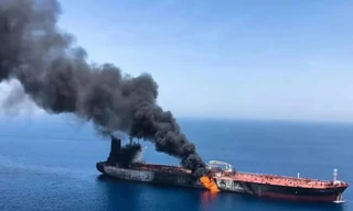 Điểm nóng Hormuz 'đốt cháy' giá dầu thế giới, kịch bản 200 USD/thùng có xảy ra? 