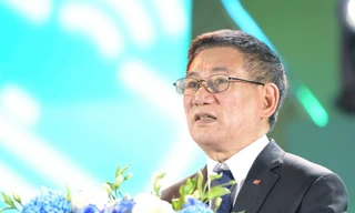 Sinh viên mang tinh thần 'tự hào Việt Nam' đến Ngày Thẻ Việt Nam 2025