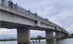 Tìm thấy thi thể nạn nhân chết đuối ở cầu Bạch Đằng