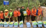 Bộ đội Biên phòng Quảng Trị hỗ trợ người dân vùng biên sau mưa lũ