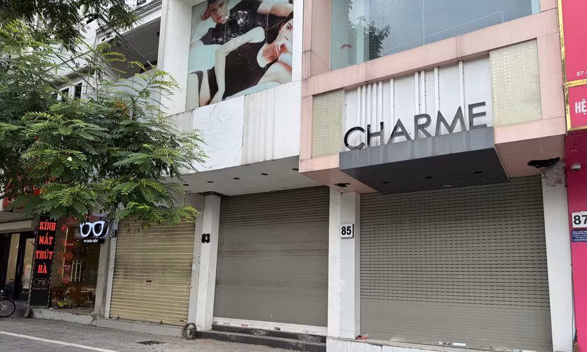 Đằng sau việc ồ ạt trả cửa hàng mặt phố Hà Nội