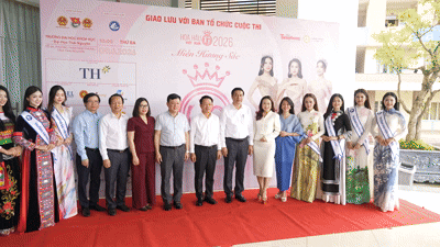 Sôi động ngày hội tuyển sinh Hoa hậu Việt Nam 2026