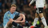Kevin De Bruyne có khả năng phải nghỉ dài hạn vì chấn thương dây chằng đầu gối.