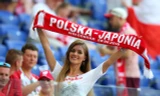 Nhan sắc tựa thiên thần của dàn cổ động viên nữ Ba Lan và Nhật Bản