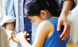 Người đàn ông bị bắt vì hãm hại bé gái chiều mùng 2 Tết