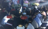 Khi lực lượng chức năng ập vào quán bar Diamond, hơn 100 nam nữ thanh niên đang quay cuồng trong tiếng nhạc