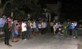 Công an tiến hành khám nghiệm hiện trường vụ án mạng. 