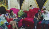 Hàng chục thanh niên bị phát hiện phê ma túy tại 3 phòng VIP trong quán karaoke