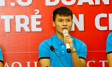 Quang Hải trong buổi giao lưu.
