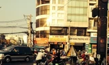 Tiệm vàng Hoàng Mai lúc bị khám xét