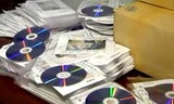 Lực lượng chức năng đã phát hiện số lượng rất lớn đĩa DVD có nội dung đồi trụy - Ảnh minh họa