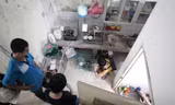 Đến nay biệt đội cứu hộ chó mèo này có rất đông tình nguyện viên, rải rác khắp Hà Nội