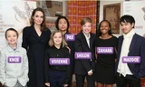Lần hiếm hoi Angelina Jolie xuất hiện cùng 6 con trước công chúng