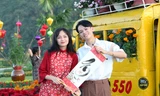 Giới trẻ Đà Nẵng rộn ràng check in vườn hoa xuân dưới chân Ngũ Hành Sơn