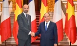 Thủ tướng Nguyễn Xuân Phúc và Thủ tướng Pháp Édouard Philippe tại cuộc hội đàm chiều 2/11. Ảnh: VGP