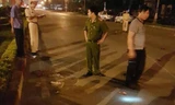 Đi xe máy “kẹp 3” đâm 7 người thương vong