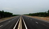 Cao tốc Phan Thiết - Dầu Giây trước ngày về đích 