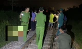 Ngồi trên đường ray uống bia, thanh niên bị tàu hỏa tông tử vong