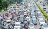 Hà Nội: Đường 10 làn xe nhưng thường xuyên ùn tắc