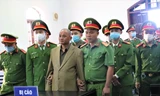 Bị cáo Minh nghe tuyên án