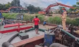 Liên tiếp bắt giữ tàu hút, chở cát lậu ở Vĩnh Long