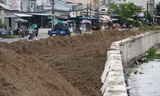 Chủ tịch Cần Thơ 'thúc' tiến độ giải ngân dự án kè bờ sông nghìn tỷ