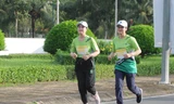 Tiếp tục thông điệp 'chống biến đổi khí hậu' tại giải chạy lớn nhất miền Tây