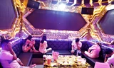 Hàng chục nam nữ mở 'tiệc ma túy' tại phòng VIP quán karaoke