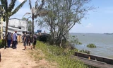 Kinh hãi phát hiện thi thể phân hủy trôi trên sông ở Cà Mau