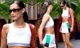 Bella Hadid mặc áo ngắn hơn nội y sau khi tiết lộ từng cố trở thành 'robot tình dục'