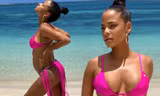 Mang thai lần 3, Christina Milian vẫn quyến rũ khó cưỡng với bikini bé xíu