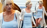 Lily James đeo ngực giả, ‘quên’ nội y khi hóa thân thành cựu người mẫu Playboy 