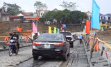 Cầu phao Phong Châu thông xe trở lại 