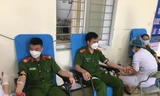 11 chiến sỹ công an hiến máu cứu người đàn ông suy tim